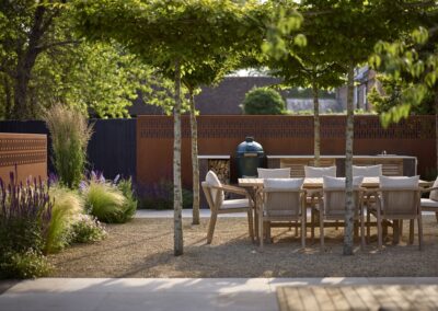 Mediterranean Country Garden in Oxfordshire by Tabitha Rigden